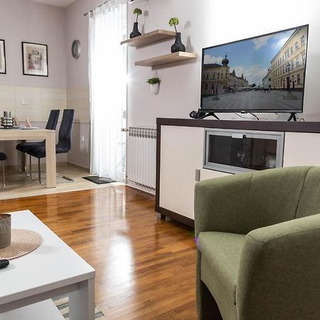Apartman Gundulic Vinkovci Exterior photo