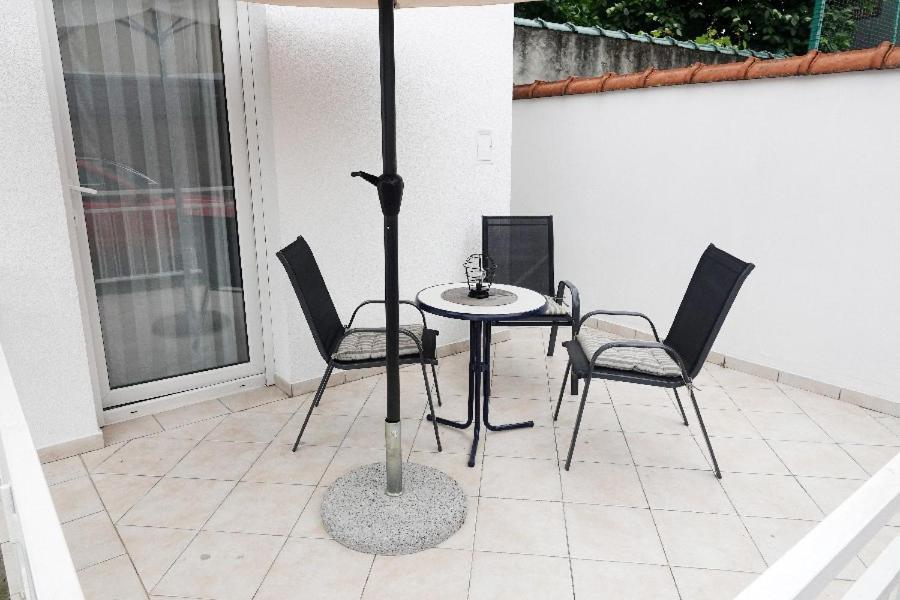Apartman Gundulic Vinkovci Exterior photo