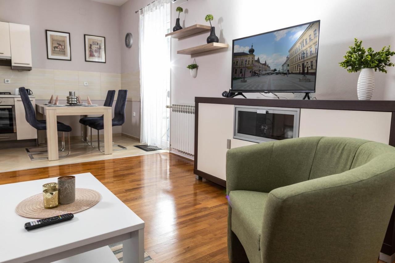 Apartman Gundulic Vinkovci Exterior photo