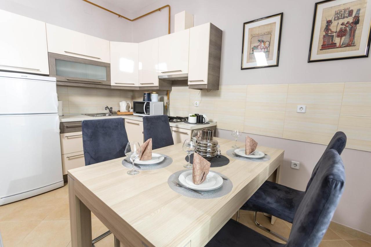 Apartman Gundulic Vinkovci Exterior photo